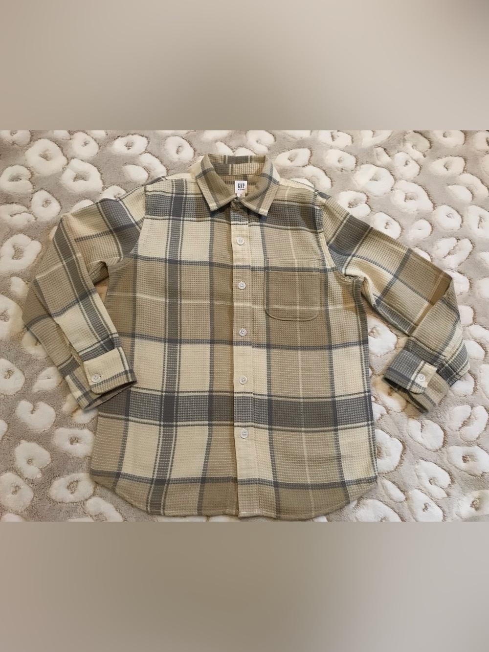 GAP Boys Plaid Button-Down Shirt in Beige, Cream, Gray